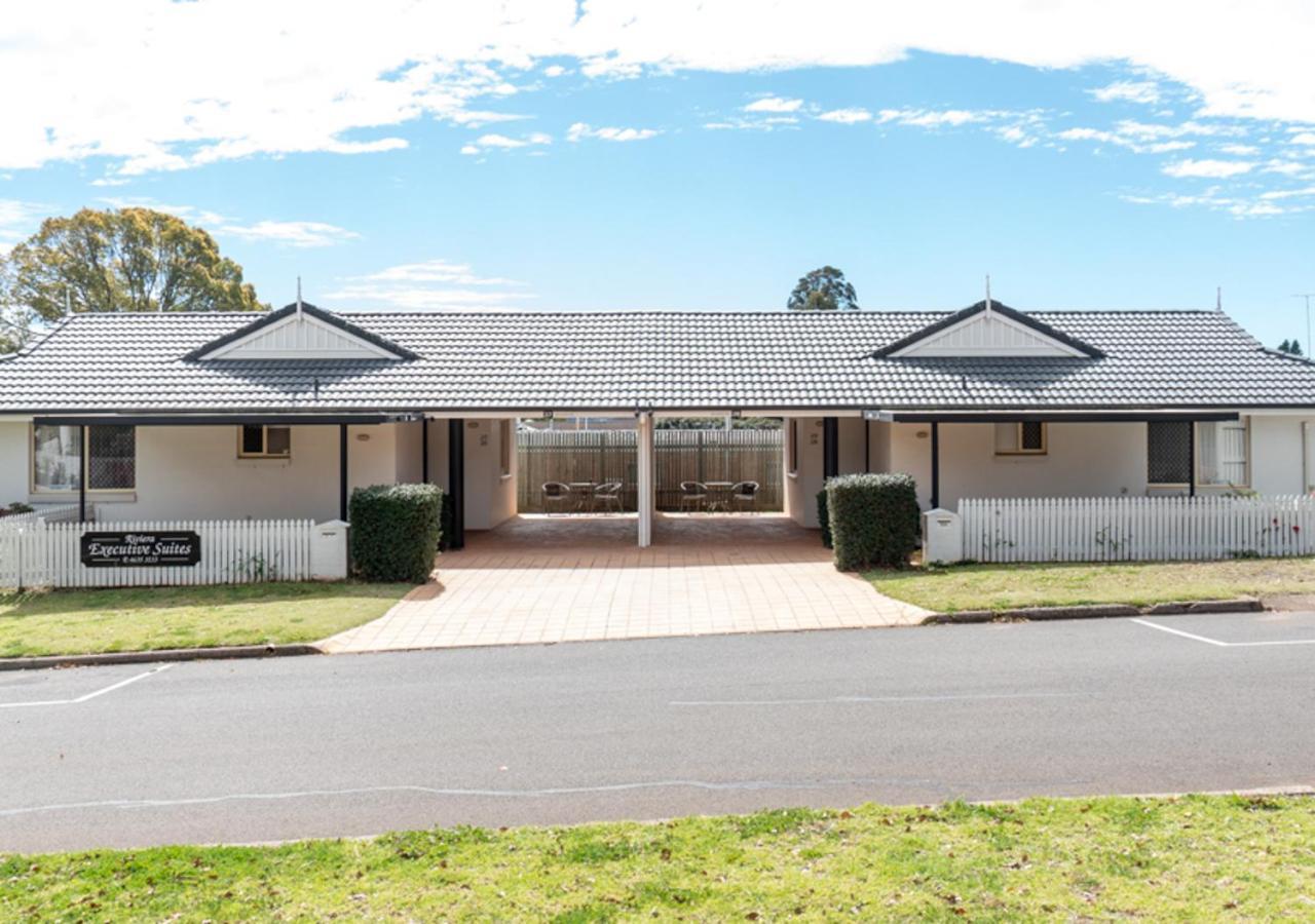 Riviera On Ruthven Motel Toowoomba Ngoại thất bức ảnh