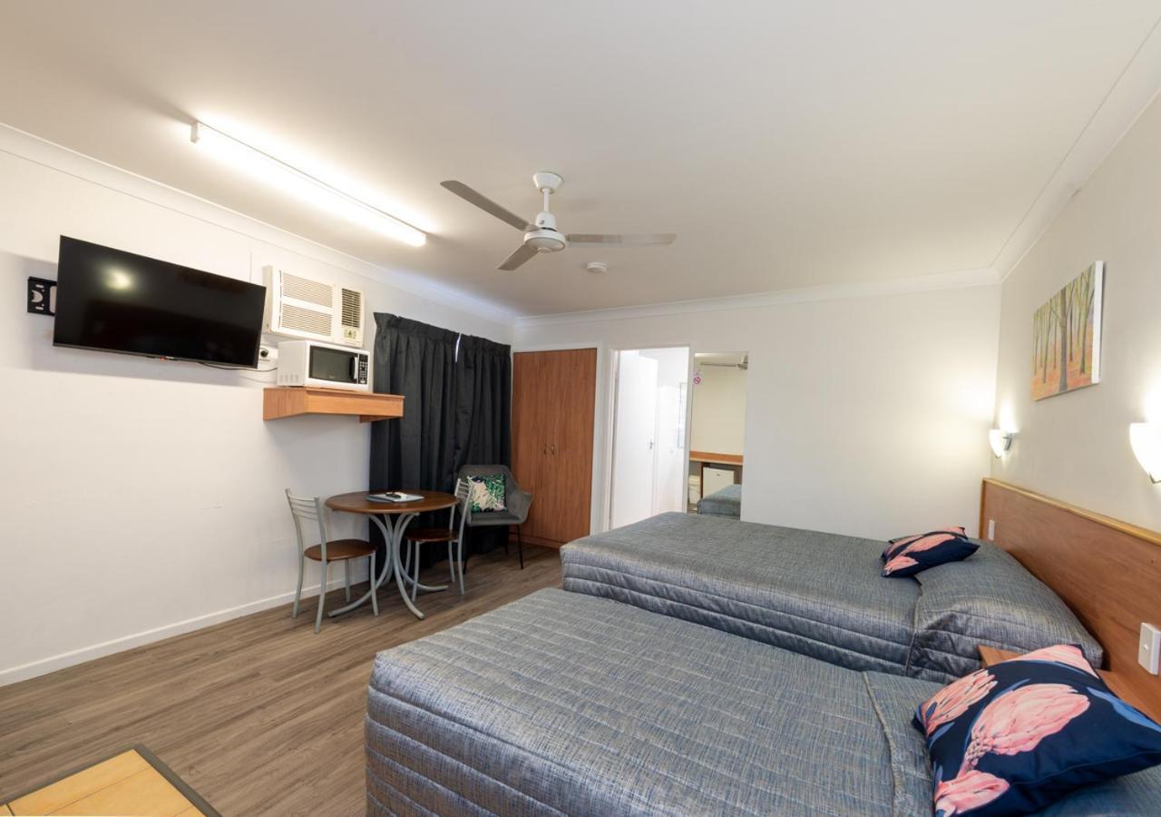 Riviera On Ruthven Motel Toowoomba Ngoại thất bức ảnh