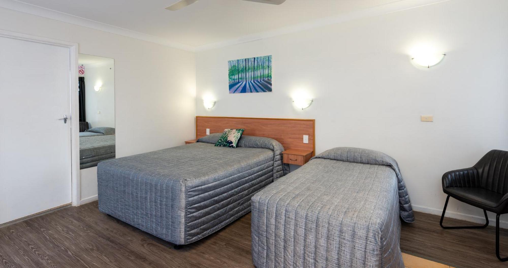 Riviera On Ruthven Motel Toowoomba Ngoại thất bức ảnh