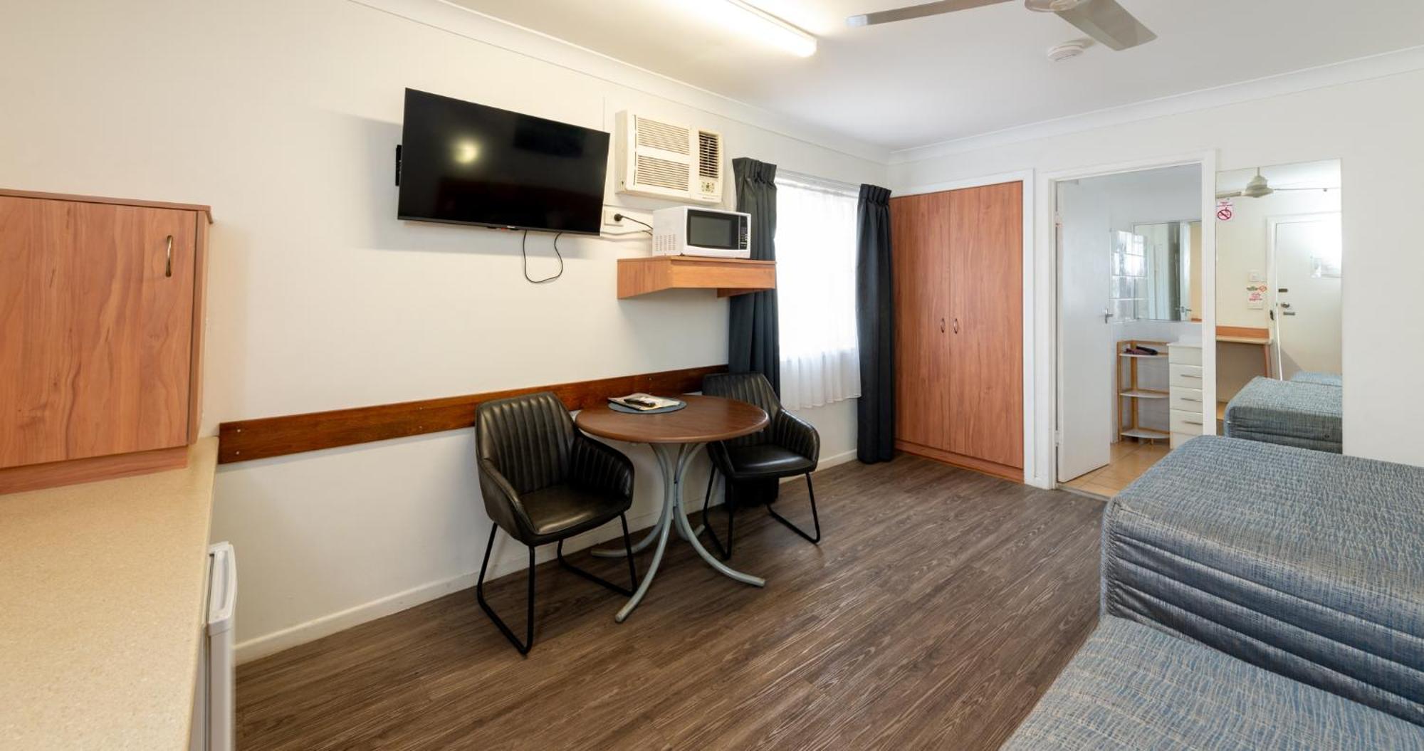 Riviera On Ruthven Motel Toowoomba Ngoại thất bức ảnh